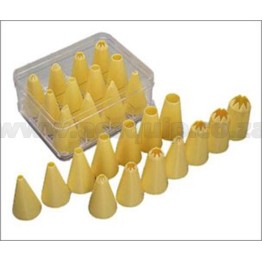 Nozzle Set Plastic Assorted - 12 Piece.